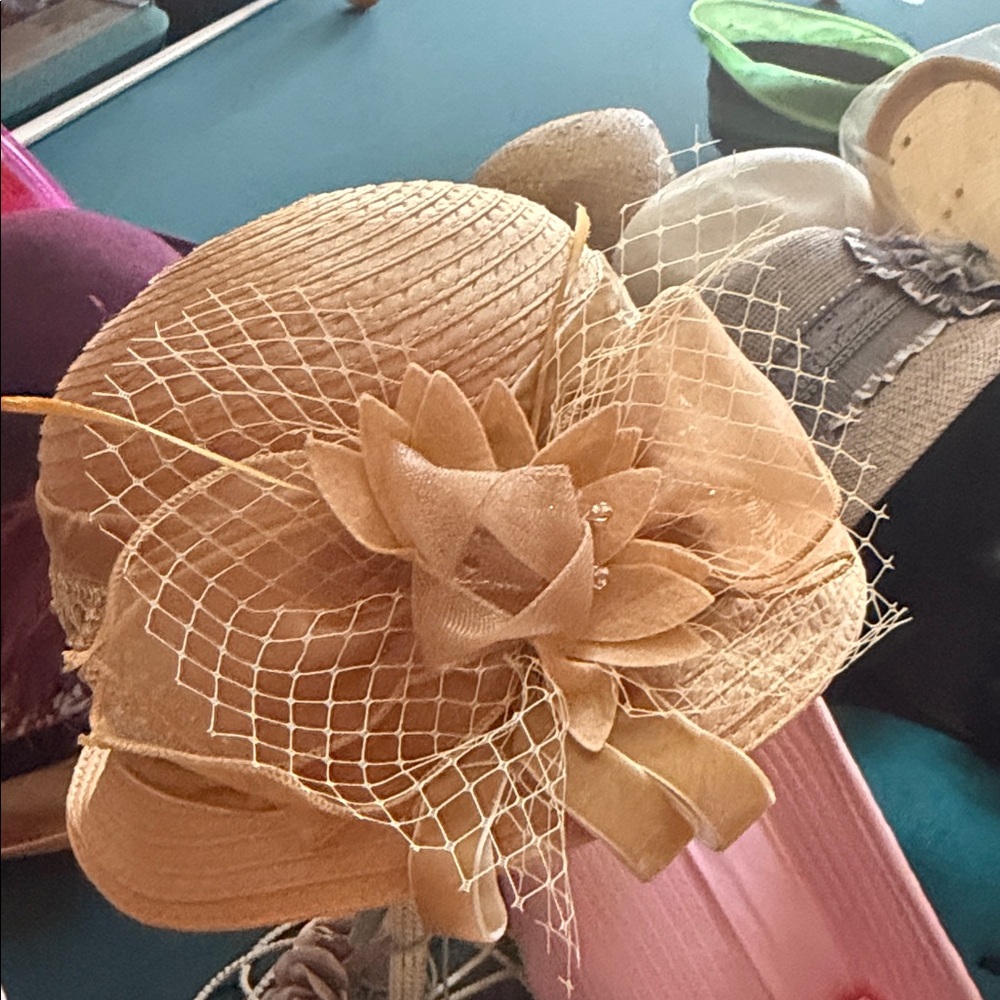 Chic Gold Floral Women's Hat